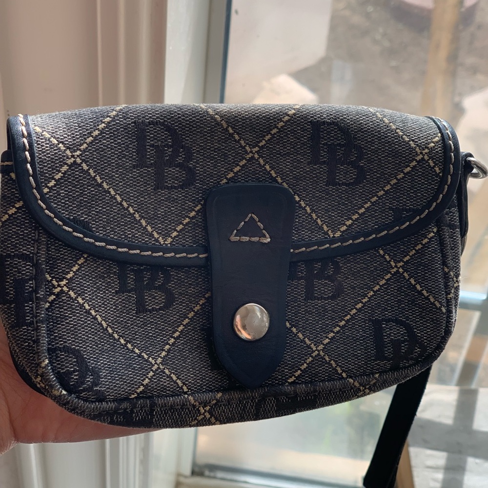 Dooney and Bourke black leather gray wristlet bag